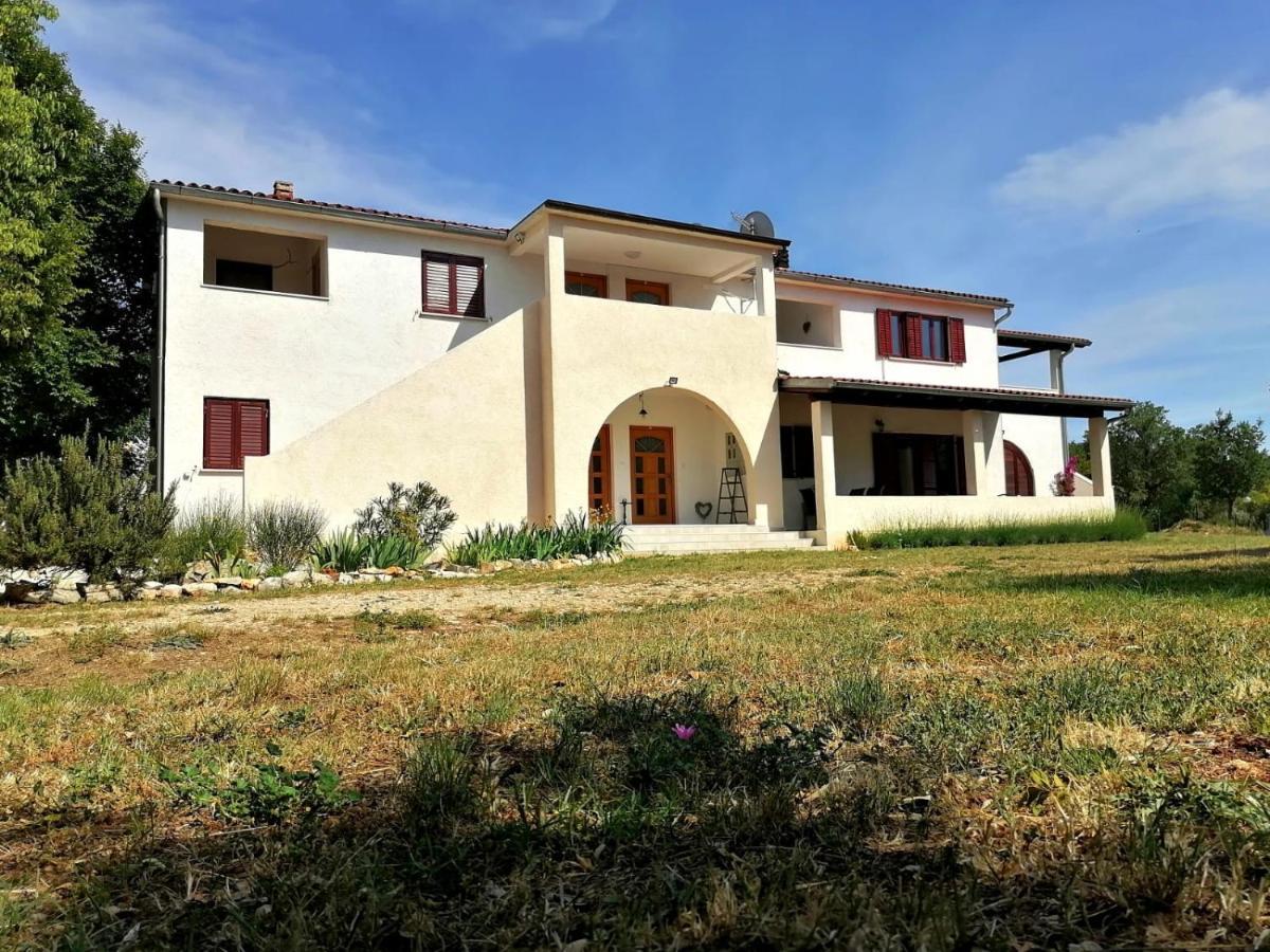 Casa Val Madorso Apartment Peroj Ngoại thất bức ảnh